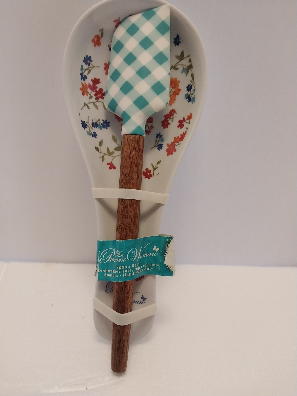The Pioneer Woman Teal Gingham Spatula with Floral Spoon Rest